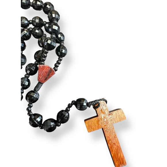 Pre-Loved Black Faceted Acrylic Beads and Wooden Cross Rosary - Picture 3 of 5